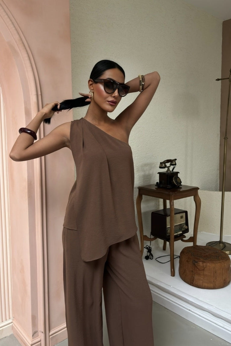 Conjunto Morgan - Elegancia y Versatilidad