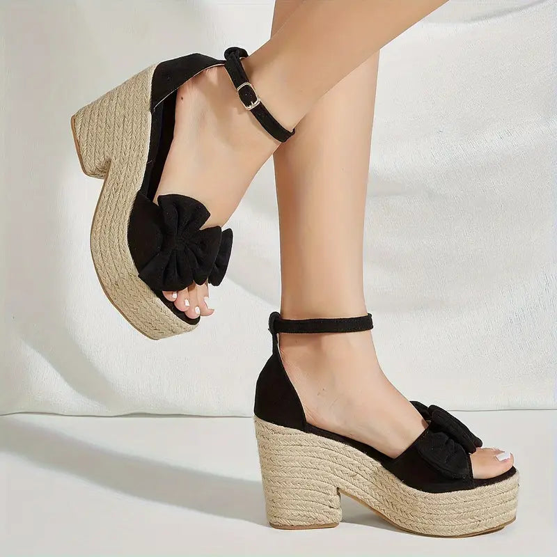 Sandalias Pia - Elegancia y comodidad en casa paso