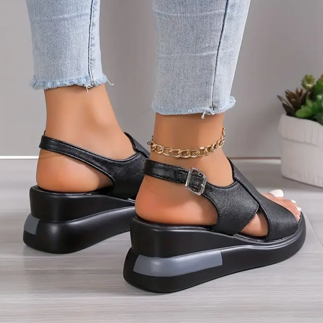 Valentina - Chancleta Ajustable