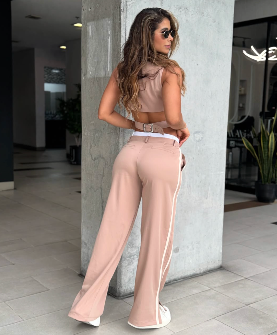 Set Milano - Pantalón Holgado y Top Ajustable
