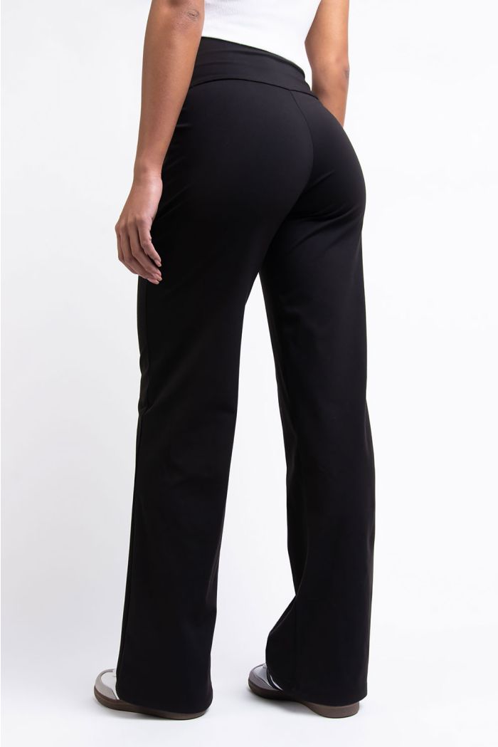 Pantalón Asana Wide - Realza Tu Figura
