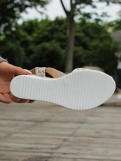 SANDALIAS DIANA - MATERIAL LIGERO Y DURADERO