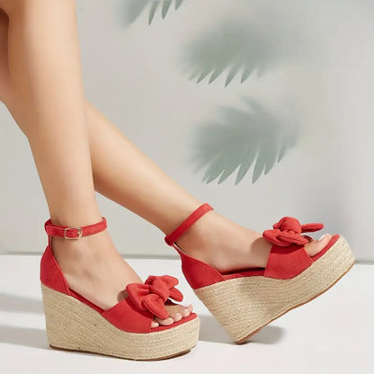 Sandalias Pia - Elegancia y comodidad en casa paso