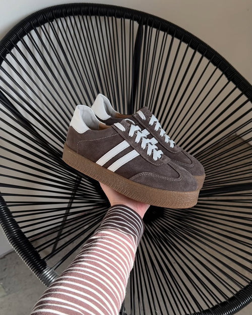 Adas - Deportiva Ergonómica con Plantilla de Gel