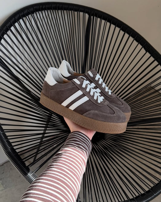 Adas - Deportiva Ergonómica con Plantilla de Gel